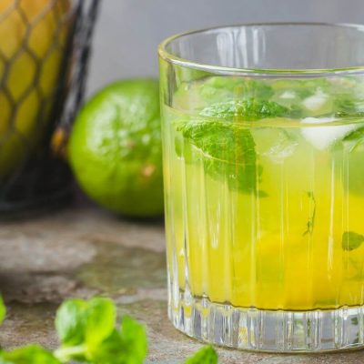 Mango Mojito with mint and lime