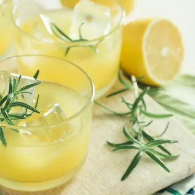 Limoncello Spritz