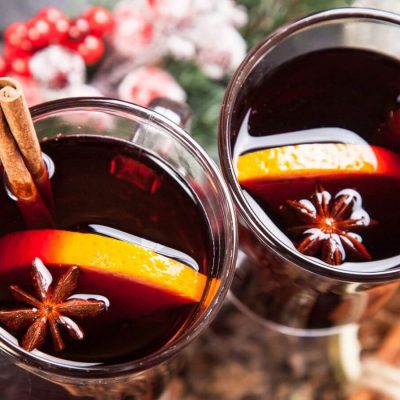 two mulled wines with star anise from above