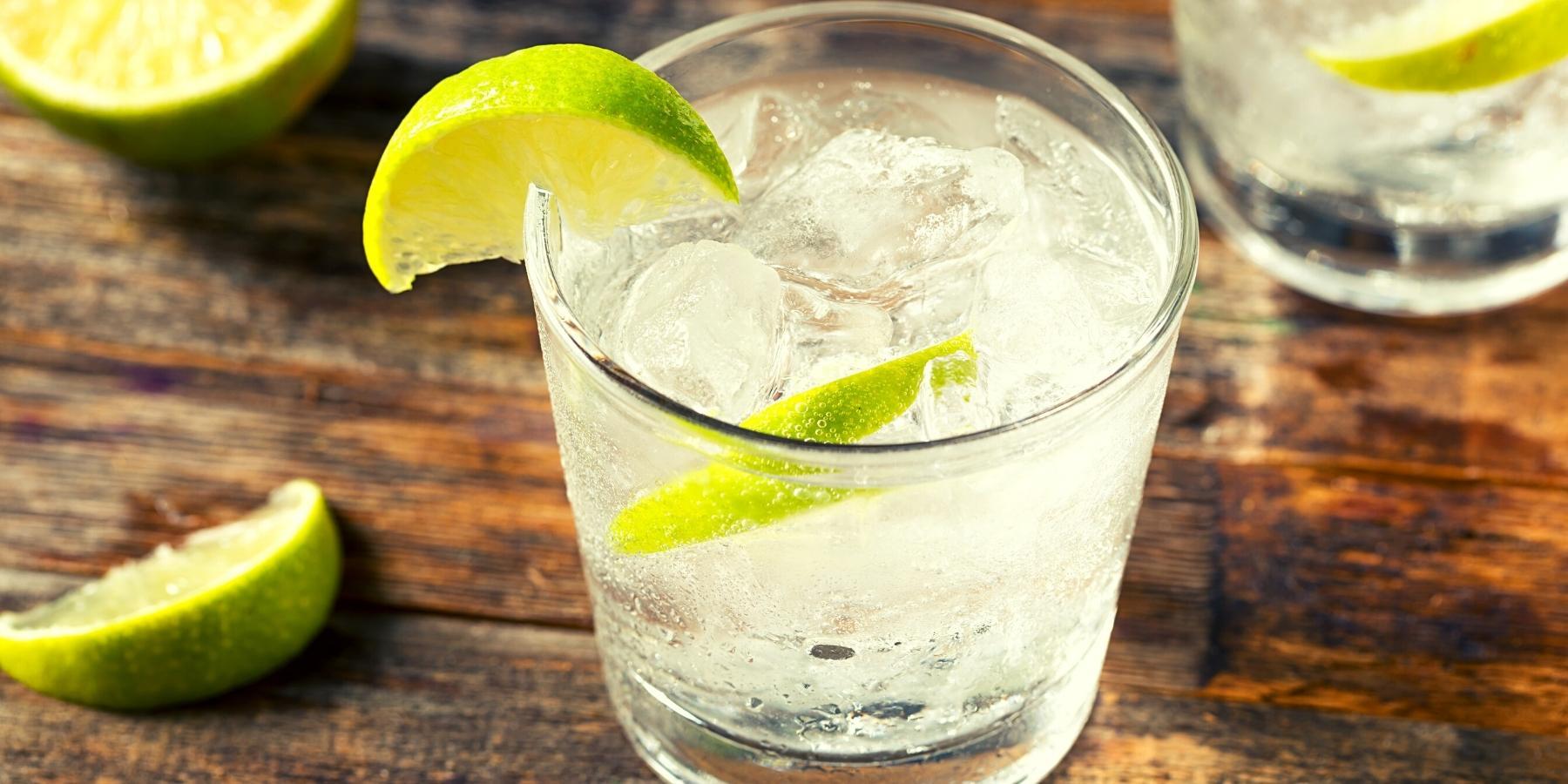 What to Mix With Vodka: Easy and Delicious Mixers