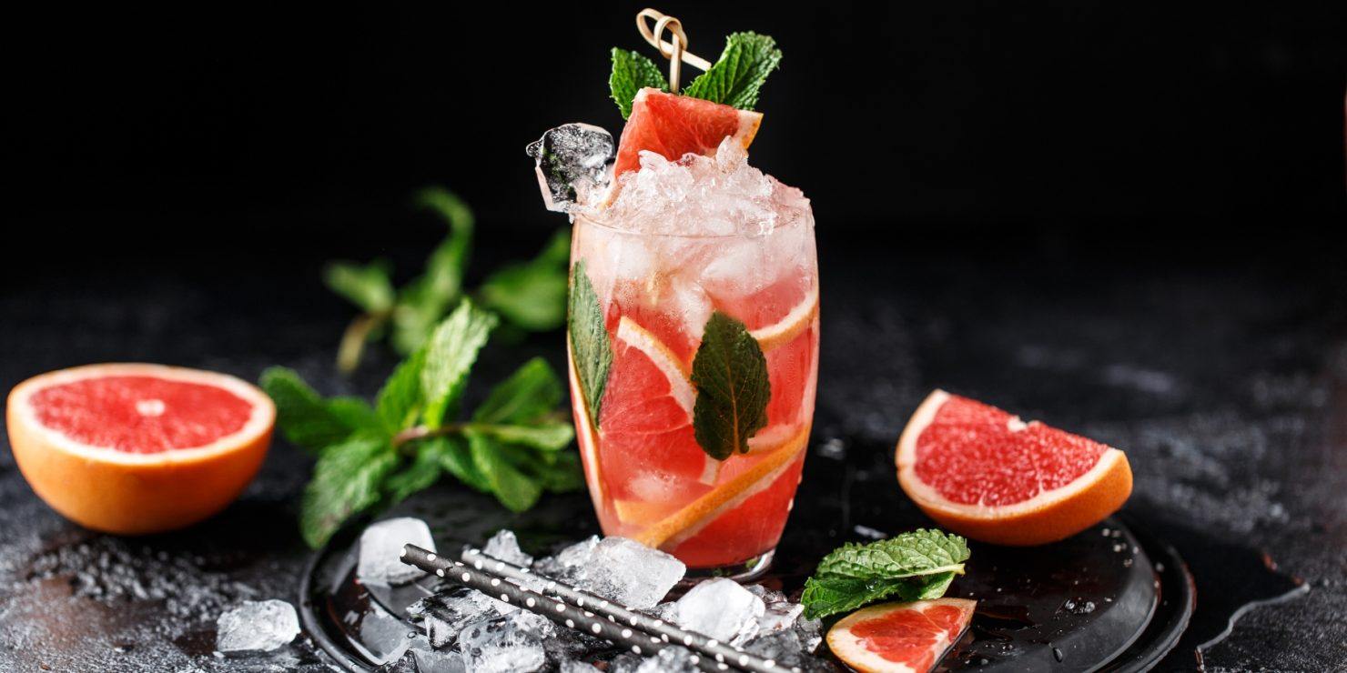 12 Grapefruit Cocktails To Try Right Now (2024)